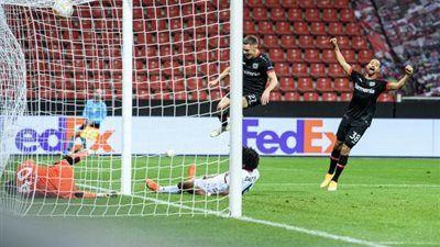 بايرن ليفركوزن يكتسح نيس بسداسية.. والكمار يحقق المفاجاة ويفوز على نابولي