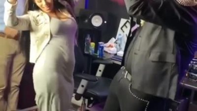 بالفيديو.. محمود الليثي والراقصة ”لوردينا” يرقصان على أغنية ”يا قشطة بالزبادي”