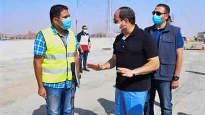 بالصور.. تفاصيل جولة السيسي في القاهرة للاطمئنان علي مشروعات الطرق