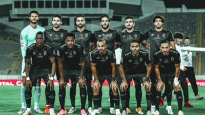 أحمد فتحي بديلا لمعلول.. التشكيل الرسمي للأهلي لمواجهة الوداد