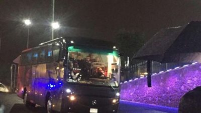 حافلتا الأهلي والوداد تصل ستاد القاهرة استعداد لخوض نصف نهائي إفريقيا