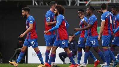 كريستال بالاس يهزم فولهام في عقر داره بالدوري الإنجليزي