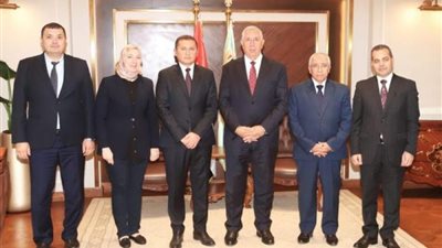 ماذا دار في اجتماع وزير الزراعة مع سفير أوزبكستان بالقاهرة؟