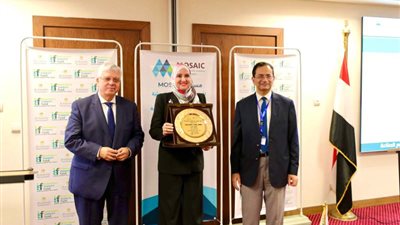 معهد بحوث الإلكترونيات يفوز بالمركز الأول في مسابقة MOSAIC في الابتكار والتعاون مع الصناعة