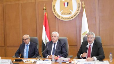 الأعلى للجامعات يعتمد اللائحة الموحدة للتدريب الإلزامي بكليات الطب