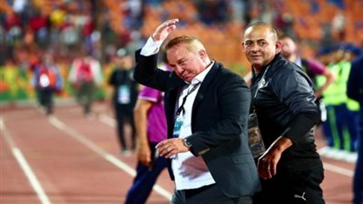 شوقي غريب:” هناك رغبة لإقامة معسكر المنتخب الأولمبي بمصر بدلا من السعودية”