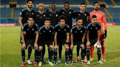 بيراميدز يرتدي الزي الأسود أمام نهضة بركان بنهائي الكونفدرالية