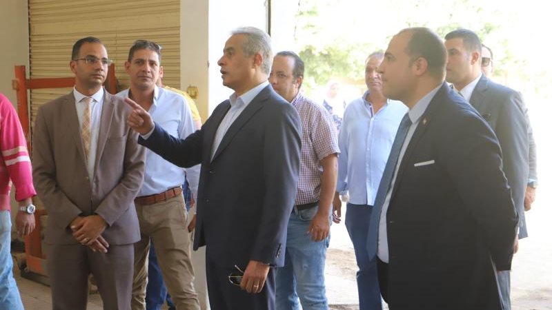 جولة وزير العمل
