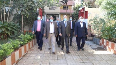 شاهد..أول تعليق لمحافظ الجيزة بعد الإدلاء بصوته في انتخابات مجلس النواب