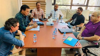 الجهاز الفني لمنتخب مصر يجتمع قبل مواجهة توجو