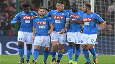 الدوري الإيطالي.. نابولي يفلت من كمين بينفينتو.. وكالياري يسحق كروتوني