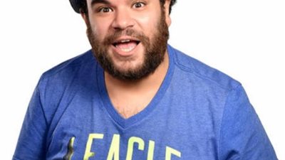 شاهد.. محمد عبد الرحمن وغادة عادل وعلى ربيع في كواليس فيلم ”الخطة العايمة”