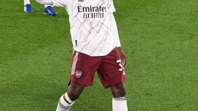 النني بديلا في تشكيل أرسنال لمواجهة ليستر سيتي