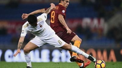 ميلان يتحدى روما في قمة مثيرة بالدوري الإيطالي.. اليوم