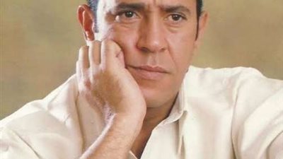 أشرف عبد الباقي يحتفل بعيد ميلاده الـ 60 بطريقة مختلفة