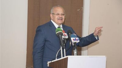 بالفيديو والانفوجراف.. رئيس جامعة القاهرة يكشف تفاصيل مستشفي الطواريء والاستقبال الجديد بالقصر العيني وموعد افتتاحها