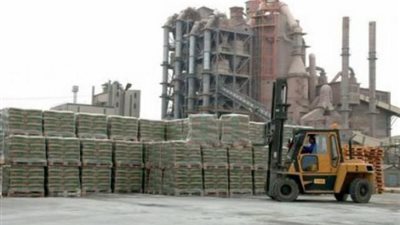لماذا تراجعت صادرات مصر من الأسمنت خلال 8 أشهر ؟.. إليك الإجابة