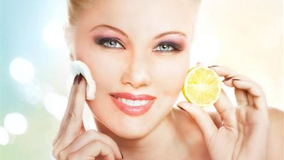 الليمون.. الروشتة العلاجية السحرية للعناية بالبشرة والشعر والأظافر