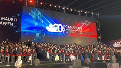 بالتزامن مع مرور 20 عاما على تأسيسها.. CIC تحتفل بتخريج دفعة جديدة بحضور نائب السفير الكندي بالقاهرة