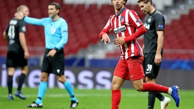 أتلتيكو مدريد يهزم سالزبورج بثلاثية مثيرة في دوري الأبطال