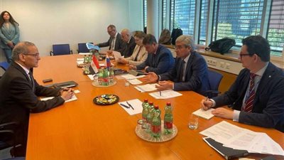 رئيس «الرقابة الإشعاعية» يعقد سلسلة من الاجتماعات الثنائية لتعزيز التعاون مع الهيئات الدولية