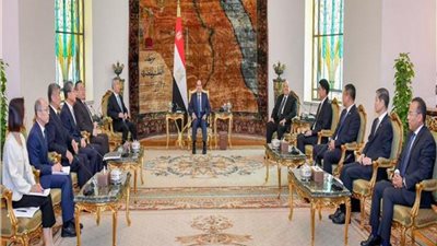 تفاصيل اجتماع الرئيس السيسي مع وفدًا صينيًا