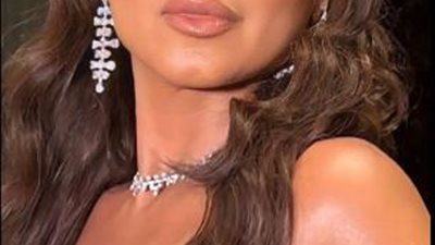 فى مهرجان الفضائيات.. روجينا تهدي جائزة التميز والإبداع لزوجها الفنان اشرف زكى