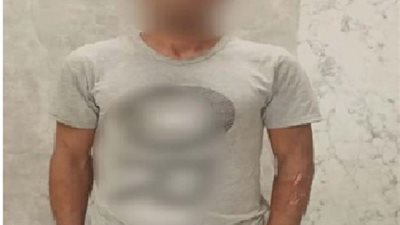 كشف غموض تضرر مواطنة من قيام أحد الأشخاص بوضع مخلفات على سيارتها بالقاهرة