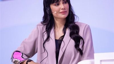 ندى الشيباني تعبر عن سعادتها بالمشاركة في الدورة الحادية والعشرين من منتدى الإعلام العربي