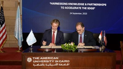 الجامعة الأمريكية بالقاهرة وبرنامج الأمم المتحدة الإنمائي في مصر يوقعان مذكرة تفاهم لتعزيز أهداف التنمية المستدامة
