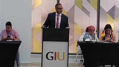 استاذ قانون تجاري بالجامعة الألمانية بالقاهرة : مصر أعلنت عن حزمة تسهيلات للمستثمرين الأجانب منها تخفيض الضرائب 50%