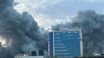 عاجل وخطير.. طيران الاحتلال الإسرائيلي يُدمر برج فلسطين السكني في غزة