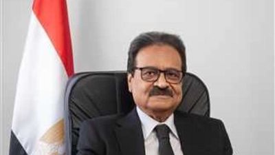 المرشح الرئاسى فريد زهران يستكمل الكشف الطبي