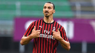 إبراهيموفيتش يقود ميلان أمام سبارتا براج بالدوري الأوروبي