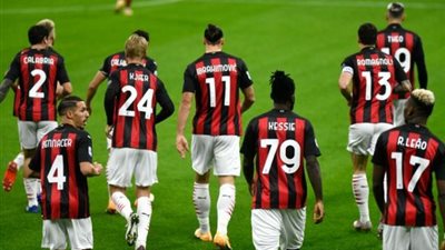 ميلان يقسو على براجا التشيكي بثلاثية ويتصدر مجموعته بالدوري الأوروبي