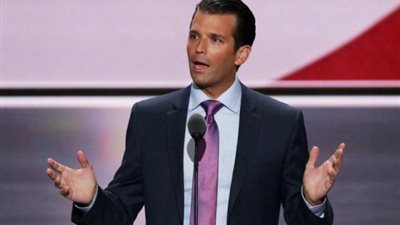 نجل ترامب يهين الأطباء : حمقي.. ووفيات كورونا ”كلام فارغ ”