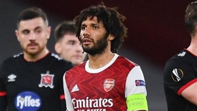 أول تعليق من النني على ارتدائه شارة قيادة أرسنال