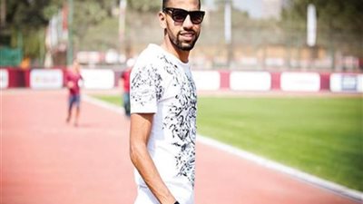 الأهلى يدعو مؤمن زكريا لحضور احتفالية التتويج بالدوري