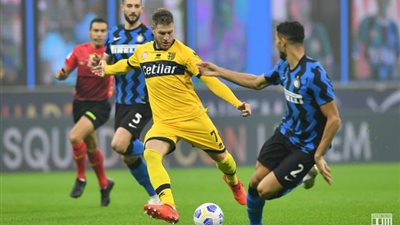 إنتر ميلان ينجو من فخ بارما ويتعادل معه (2 – 2) بالدوري الإيطالي