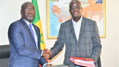 «إنفنيتي باور» توقع اتفاقية مع شركة الكهرباء الوطنية السنغالية لتوفير حلول بطاريات تخزين الطاقة