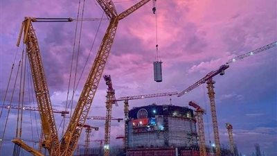 اليوم.. تركيب مصيدة قلب المفاعل للوحدة الثانية بمحطة الضبعة النووية