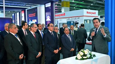 بالصور.. رئيس الوزراء يشهد افتتاح الدورة الـ 27 من المعرض والمؤتمر الدولي للتكنولوجيا للشرق الأوسط وأفريقيا Cairo ICT 23