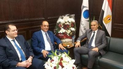 تفاصيل لقاء رئيس جهاز حماية المستهلك مع رئيس مجلس ادارة الغرفة التجارية بالجيزة