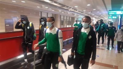 بعثة الرجاء تصل القاهرة لمواجهة الزمالك.. (صور)