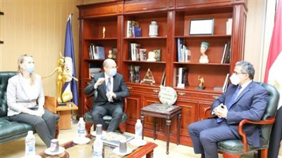 في أولى لقاءاته الرسمية.. لماذا التقي السفير المجرى بالقاهرة وزير السياحة والآثار؟