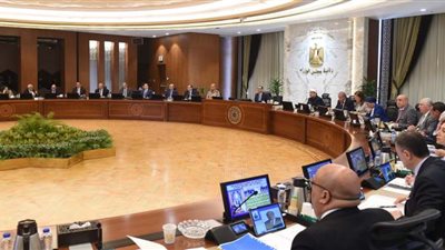 قرار عاجل من الحكومة بشأن المباني القديمة للوزارات