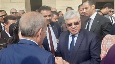 بالصور.. العاملون بوزارة التعليم العالي يدلون بأصواتهم في الانتخابات الرئاسية