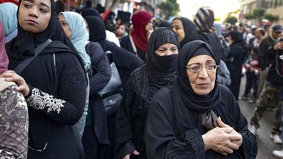 توافد المواطنين على لجان الانتخابات الرئاسية 2024