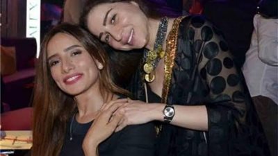 زينة تشيد بـ ”خيط حرير” وتهنئ مي عز الدين علي نجاح أولي حلقاته