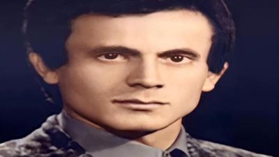 بصورة نادرة.. محمد صبحي يستعيد ذكريات المدرسة